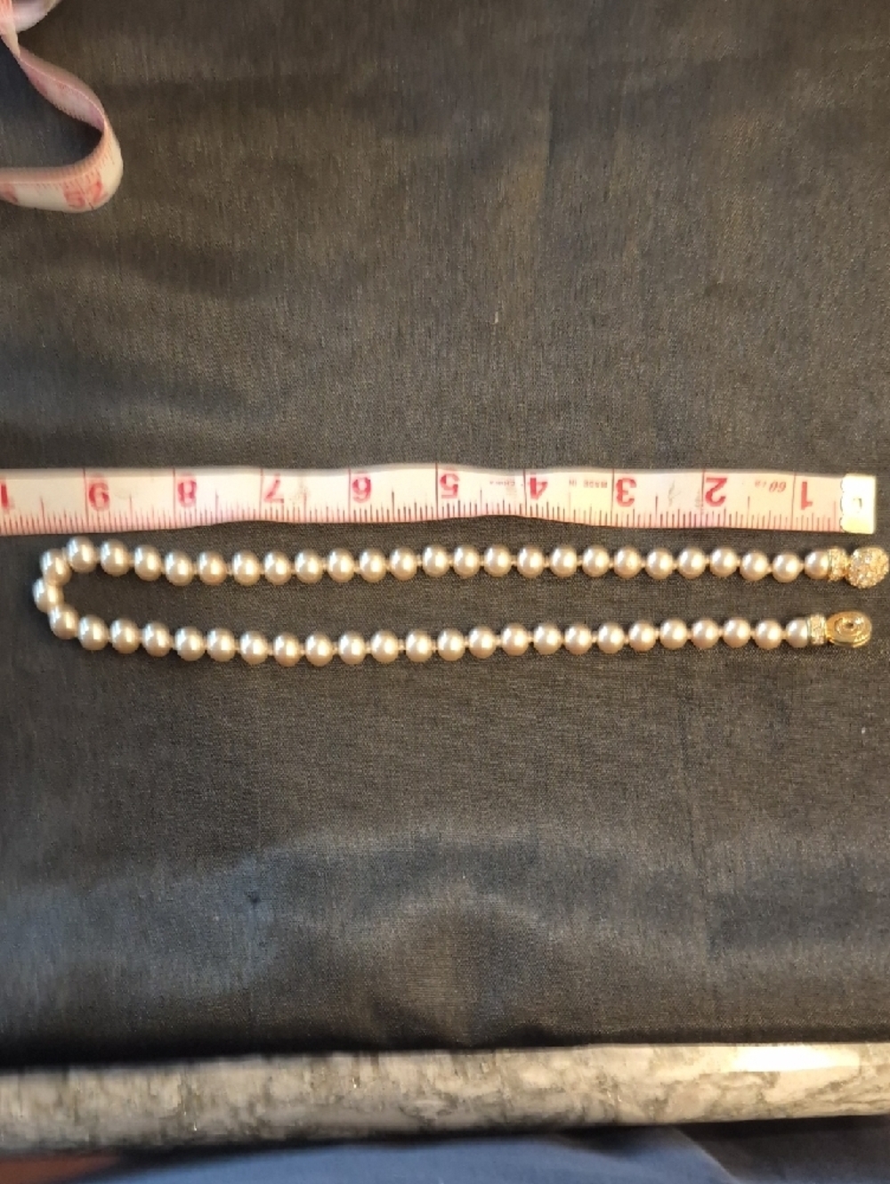 Vintage Nolan Miller Champagne 18 Inch Pearl Necklace With Rhinestone Accents - Picture 7 of 7